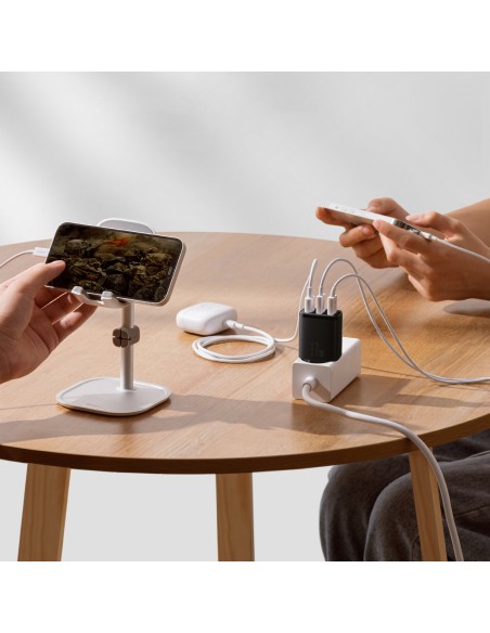 Kompaktiškas 3x USB 17W sieninis įkroviklis, juodas
 
Kompaktiškas 3x USB 17W sieninis įkroviklis, juodas