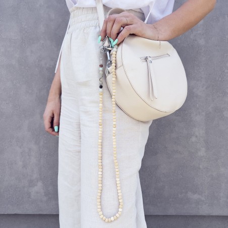 Smėlio spalvos pakabukas su mediniais karoliukais telefono raktams
 
Smėlio spalvos pakabukas su mediniais karoliukais telefono raktams