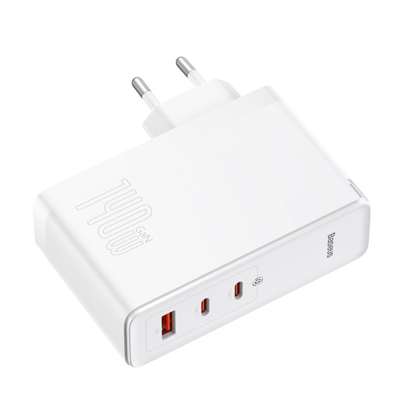 GaN5 Pro greitas įkroviklis 2x USB-C + USB 140W baltas