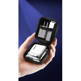 
Dėžutė ausinėms ir GSM priedams 8x8cm juoda
