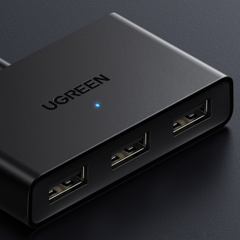 Jungiklio adapterio perjungimo dėžutė USB 2 įėjimai - 3 išėjimai juodi