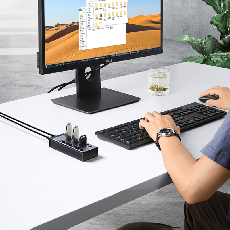 7 viename daugiafunkcis HUB USB-C skirstytuvas – 7x USB 3.0 PD DC 12V pilka