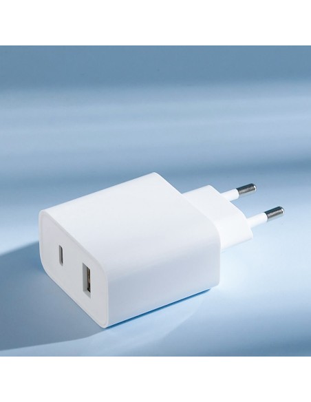 Xiaomi Travel Charger Combo USB / USB-C 33W PD greitas įkroviklis, baltas
 
Xiaomi Travel Charger Combo USB / USB-C 33W PD greitas įkroviklis, baltas