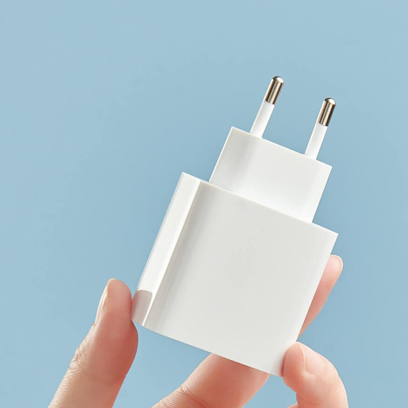 Xiaomi Travel Charger Combo USB / USB-C 33W PD greitas įkroviklis, baltas