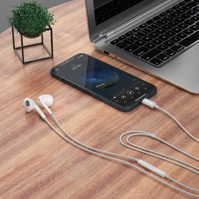 Į ausis įdedamos ausinės iPhone su Lightning kištuku X14PROL-W1 baltos spalvos