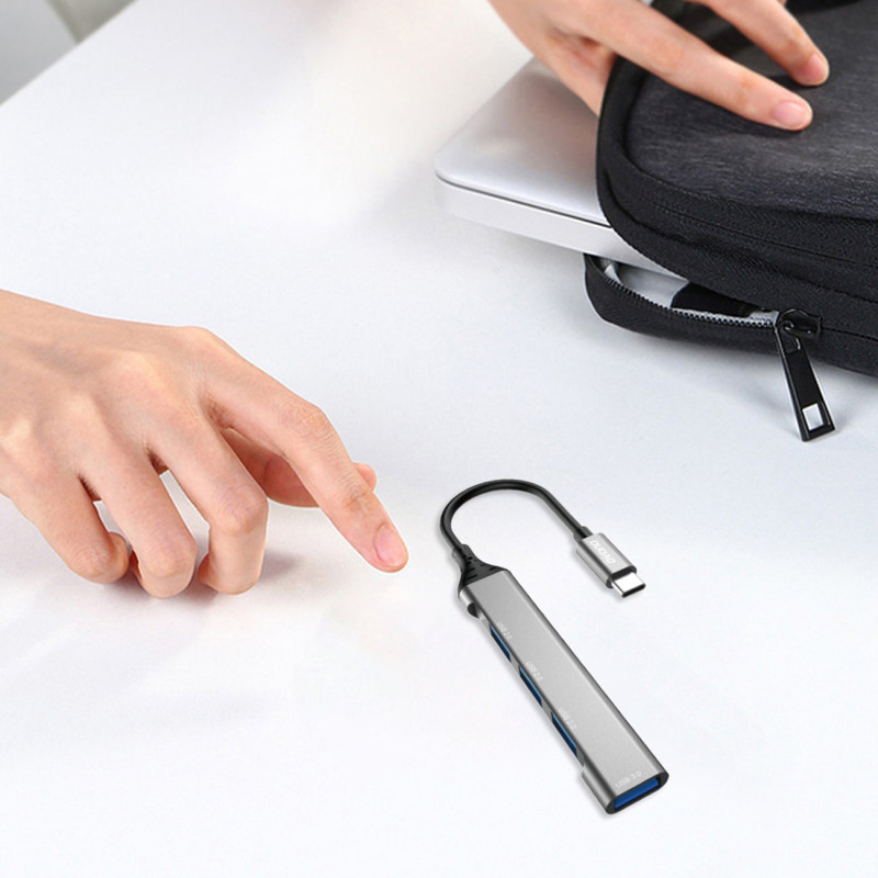 HUB skirstytuvo adapteris iš USB-C lizdo į 4x USB, juodas, pilkas