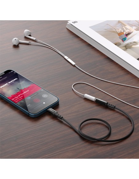AUX garso adapteris iPhone MFI Lightning - 3,5 mm mini lizdas 18 cm juodas
 
AUX garso adapteris iPhone MFI Lightning - 3,5 mm mini lizdas 18 cm juodas