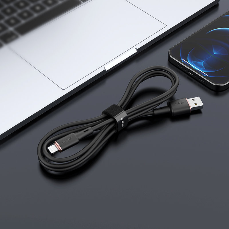 Kabelis iPhone MFI USB - Lightning 2.4A 1.2m juodas