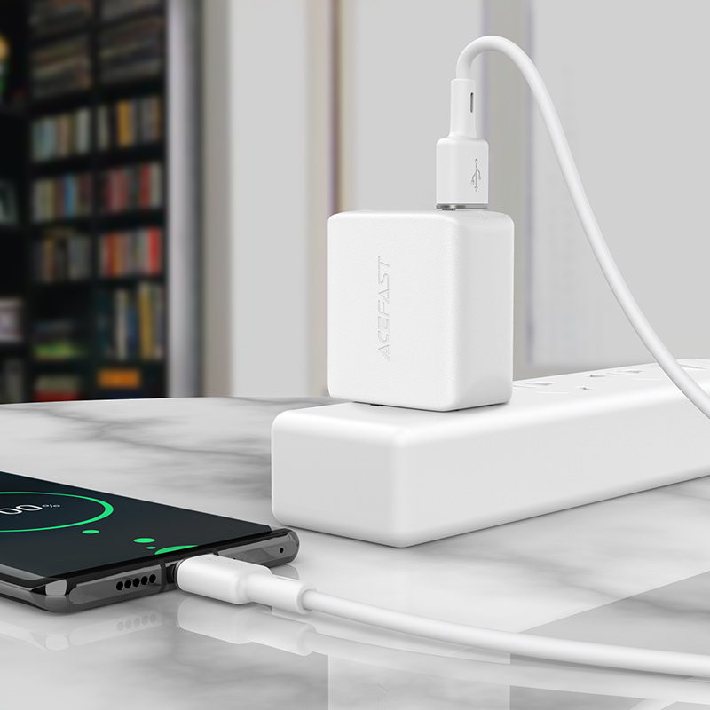 USB laidas – USB-C 3A 1,2m baltas