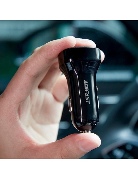 
66 W USB-C USB Power Delivery QC 4.0 FCP automobilinis įkroviklis, juodas
