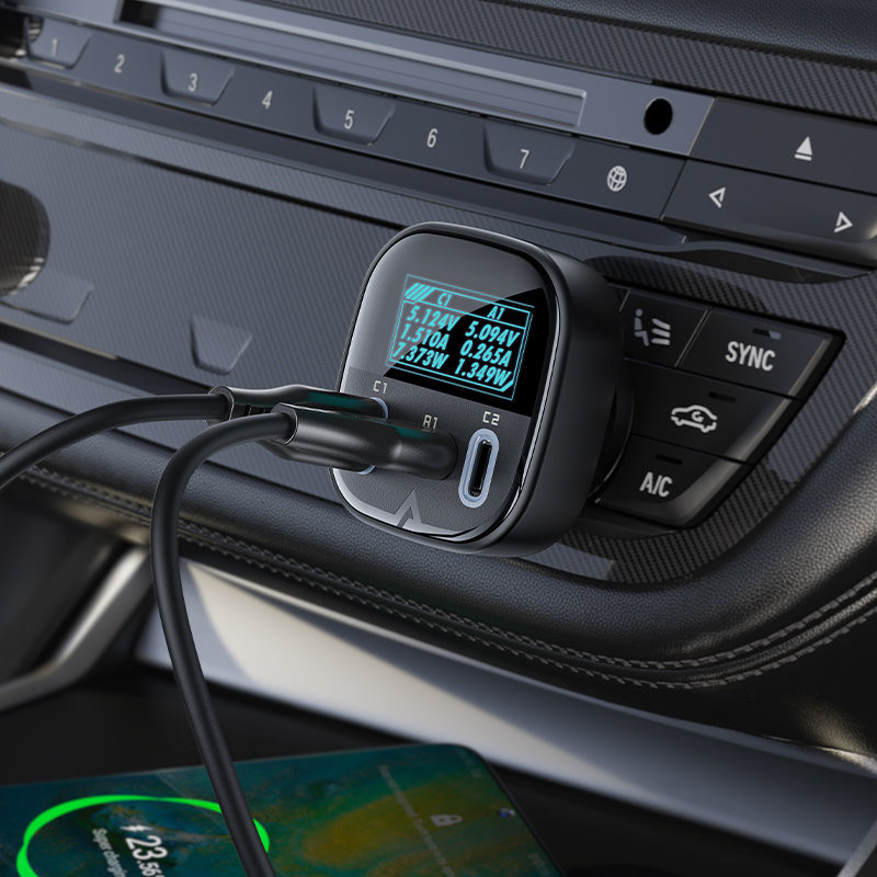 Automobilinis įkroviklis su ekranu 2x USB-C 1x USB 101W Power Delivery QC 4.0 juoda