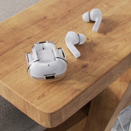 
Į ausis įdedamos TWS Bluetooth belaidės ausinės, pilkos spalvos
