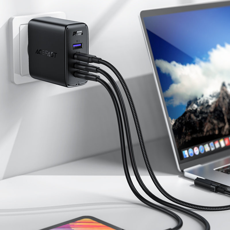 GaN greitas įkroviklis 3x USB-C 1x USB-A + kampinis USB-C laidas 100W 2m juodas