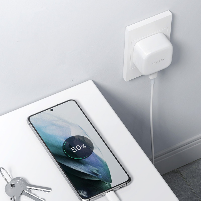 Greitas tinklo įkroviklis, angliškas UK kištukas, USB-C PD 30W, baltas