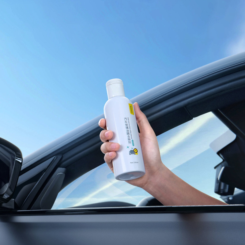 Auto-Care losjonas riebiems dryželiams nuo langų šalinti 200ml