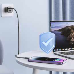 
iPhone Surpass Series USB-C - Lightning kabelis 20W 1,2m juodas
