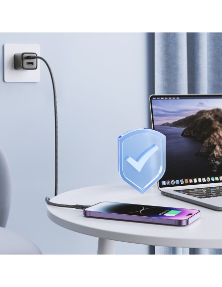 
iPhone Surpass Series USB-C - Lightning kabelis 20W 1,2m juodas
