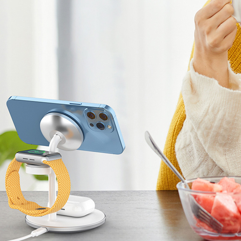 3 viename stovi indukcinio įkrovimo stotelė, skirta iPhone AirPods Pro Apple Watch, juoda