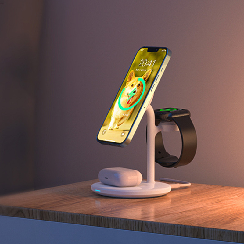 3 viename stovi indukcinio įkrovimo stotelė, skirta iPhone AirPods Pro Apple Watch, juoda