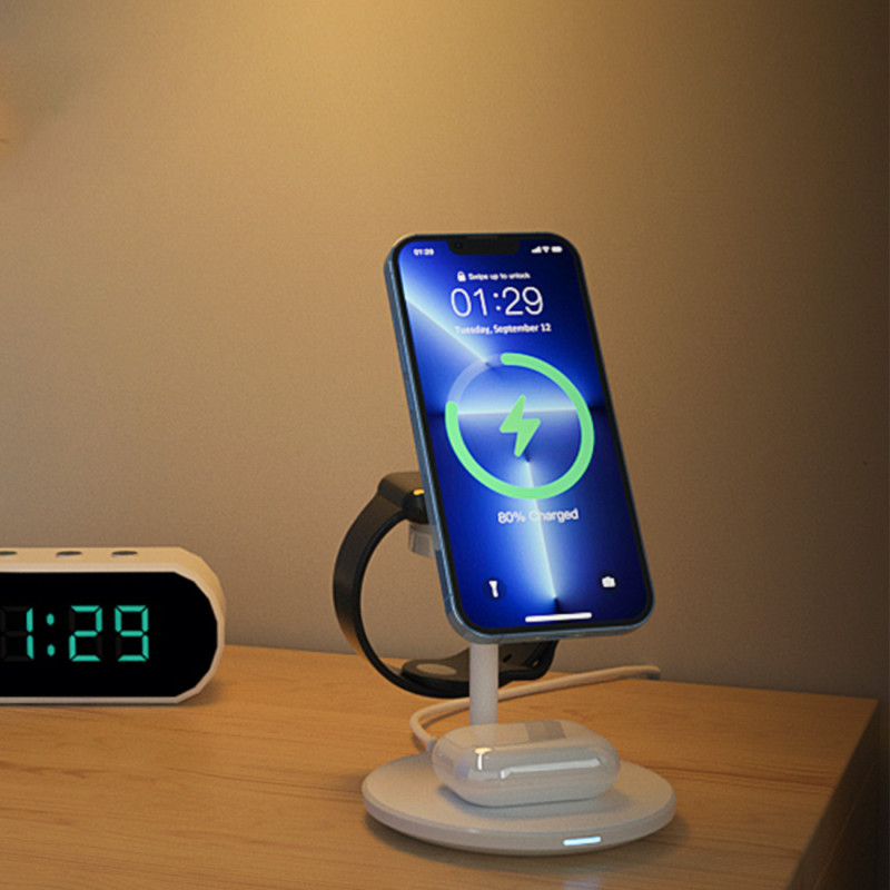 3 viename stovi indukcinio įkrovimo stotelė, skirta iPhone AirPods Pro Apple Watch, juoda