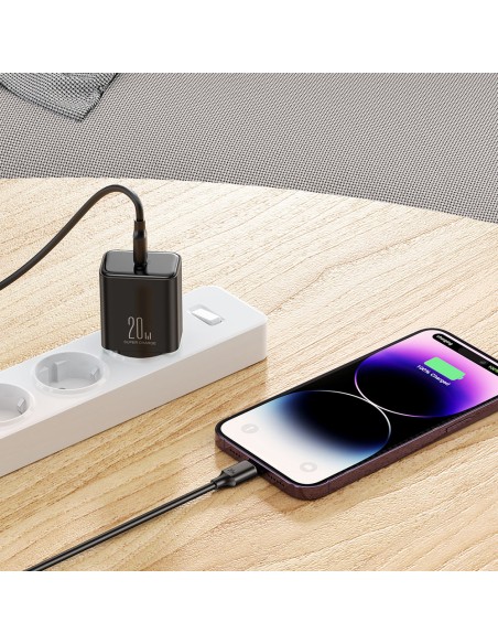 
USB-C 20W PD tinklo įkroviklis su laidu iPhone Lightning, juodas
