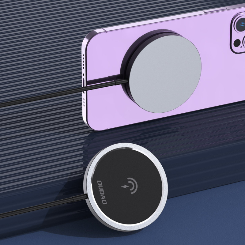 Magnetinis indukcinis įkroviklis MagSafe 15W telefonui, juodas