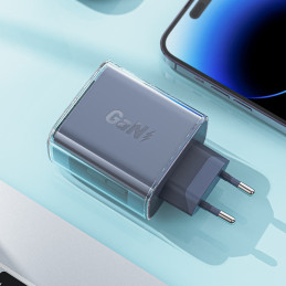 
GaN 65W tinklo įkroviklis 3 prievadai 1x USB 2x USB-C žalia
