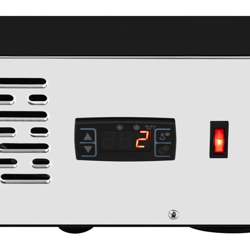 
Šaldymo vitrina, stiklas, 3 lygiai, 120 l
