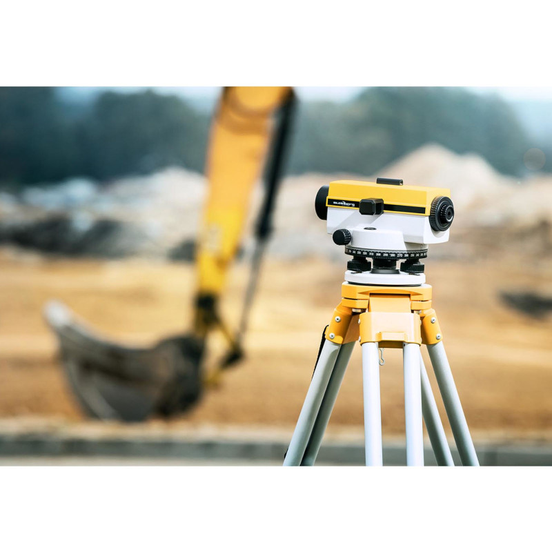 Optinis savaime išsilyginantis nivelyras su trikoju ir lazdele – padidinimas 24x sk. 36 mm