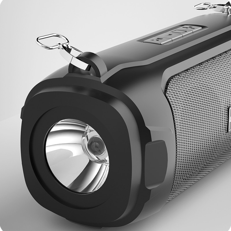 4in1 belaidis garsiakalbis 5W Bluetooth 5.0 FM radijo saulės skydelio žalias žibintuvėlis