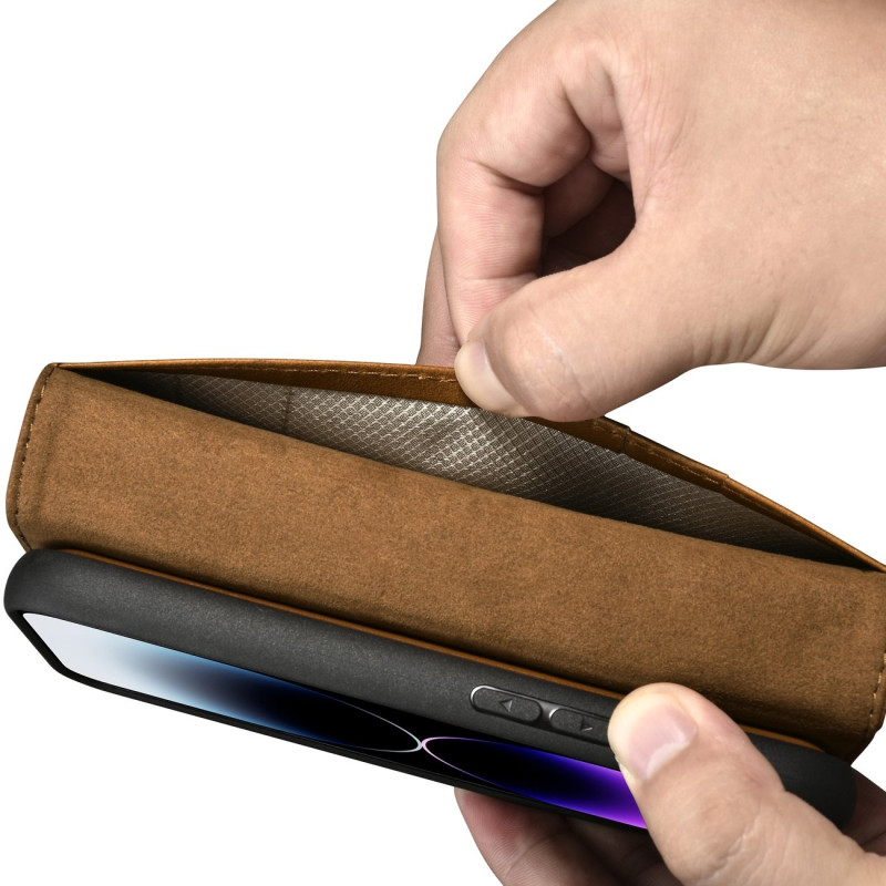 2 viename odinis atverčiamas dangtelis iPhone 14 Pro anti-RFID alyvos vaško piniginės dėklas šviesiai rudas