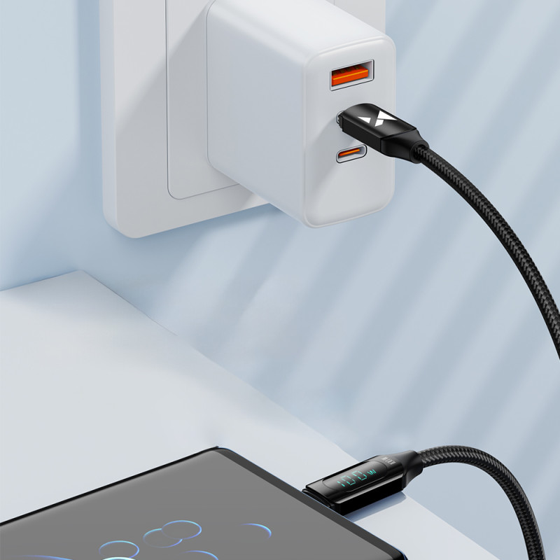 USB-C laidas su LED ekranu PD 100W 2m juodas