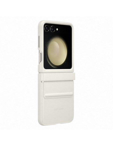 Kreminės spalvos odinis dėklas, skirtas Galaxy Z Flip 5
 
Kreminės spalvos odinis dėklas, skirtas Galaxy Z Flip 5