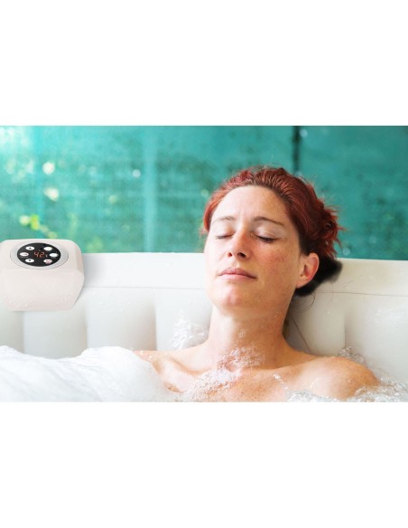 Sodo pripučiama sūkurinė vonia su masažu 6 asmenims 42C 900 l smėlio ir balta