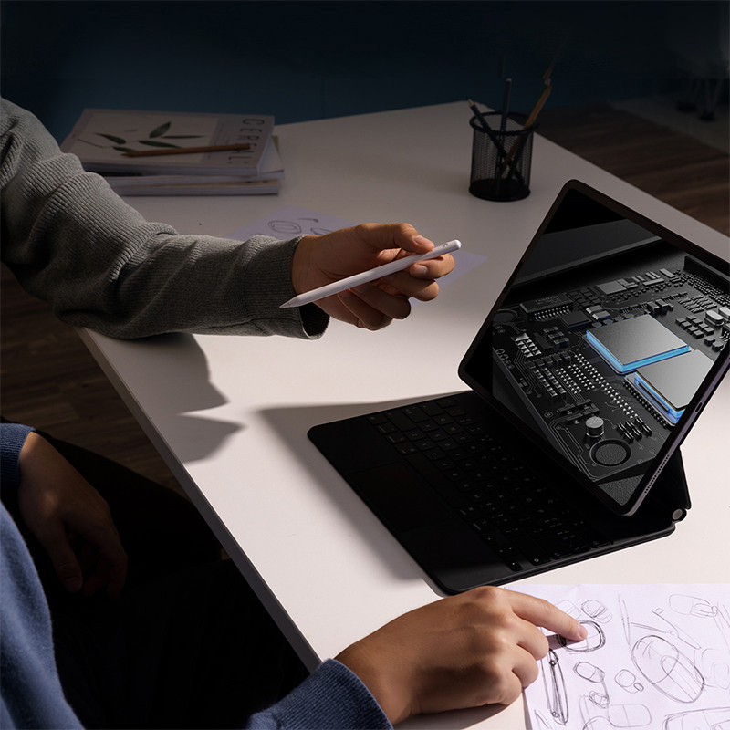 Rašiklis iPad su aktyviu keičiamu Smooth Writing 2 antgaliu, baltas