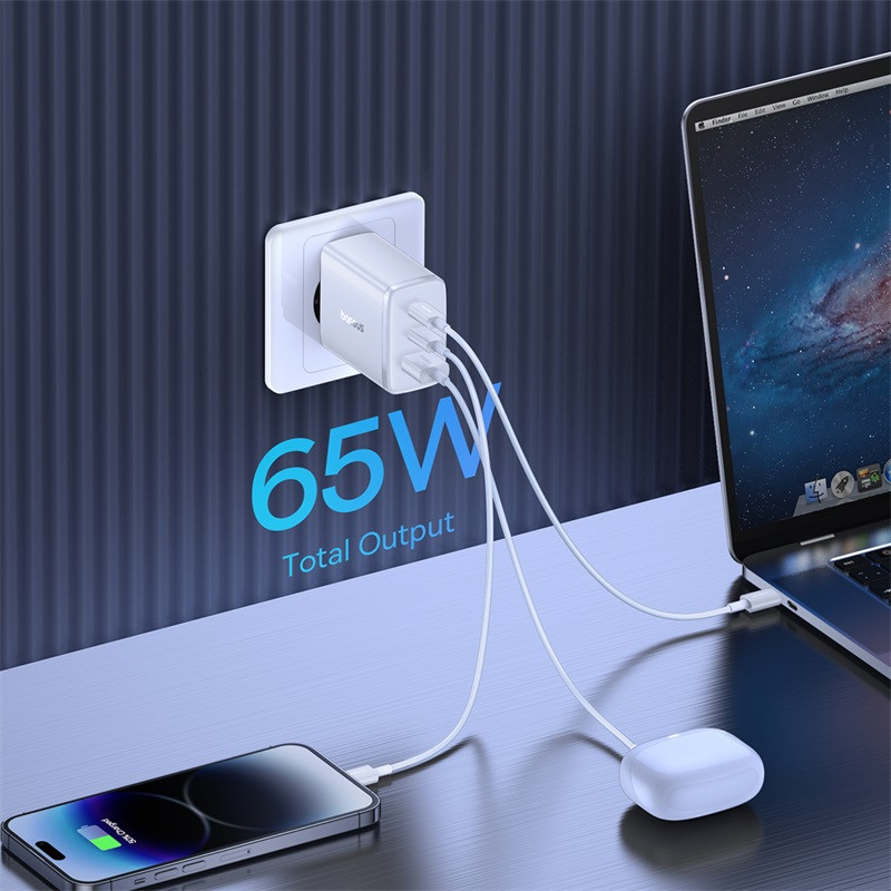 GaN Cube Pro 65W 2x USB-C USB-A sieninis įkroviklis, baltas