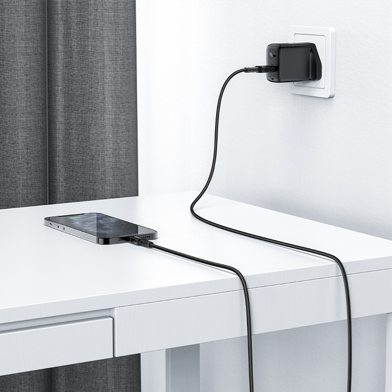MFI kabelis iPhone USB - Lightning 2.4A 1.8m juodas