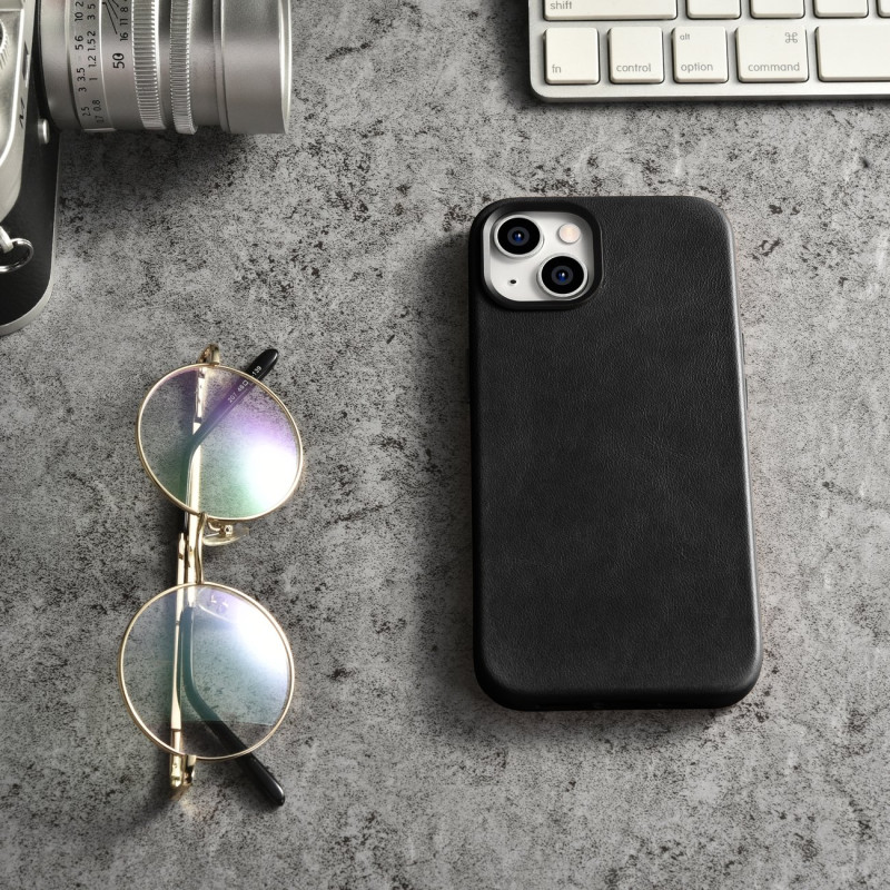 iPhone 14 magnetinis odinis dėklas su MagSafe Oil Wax Premium Leather Case juodu