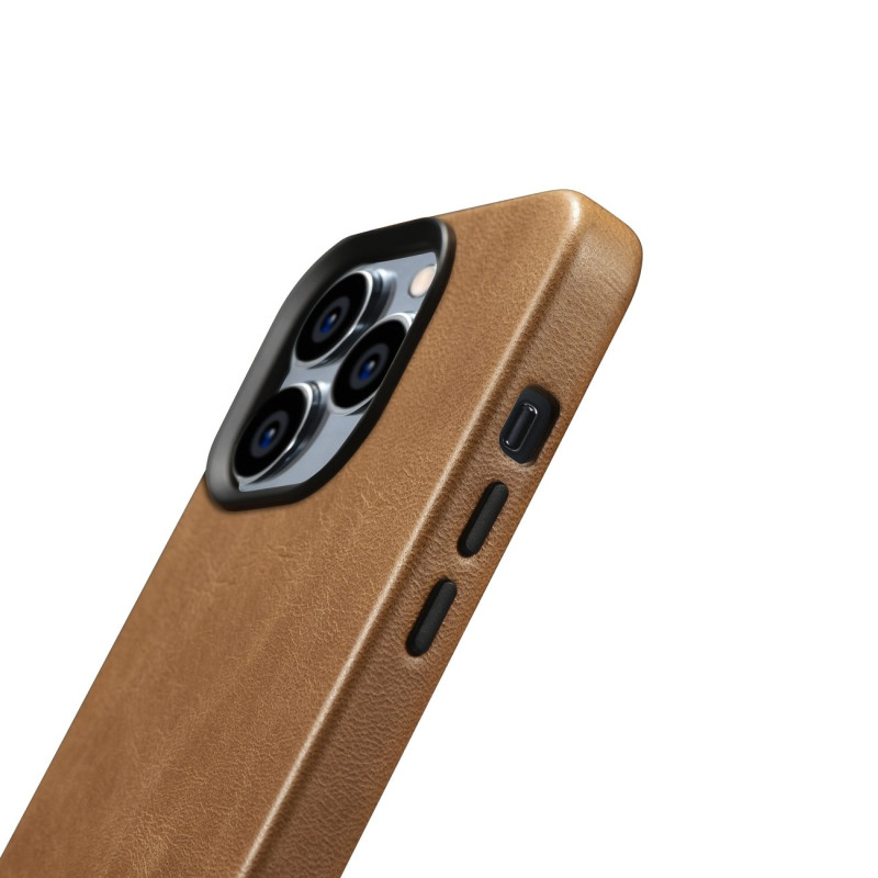 iPhone 14 Pro magnetinis odinis dėklas su MagSafe Oil Wax Premium Leather Case šviesiai rudos spalvos