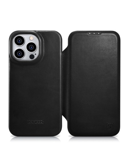 „iPhone 14 Pro“ magnetinis atverčiamas dėklas „MagSafe CE Oil Wax Premium Leather Black“.
 
„iPhone 14 Pro“ magnetinis atverčiamas dėklas „MagSafe CE Oil Wax Premium Leather Black“.