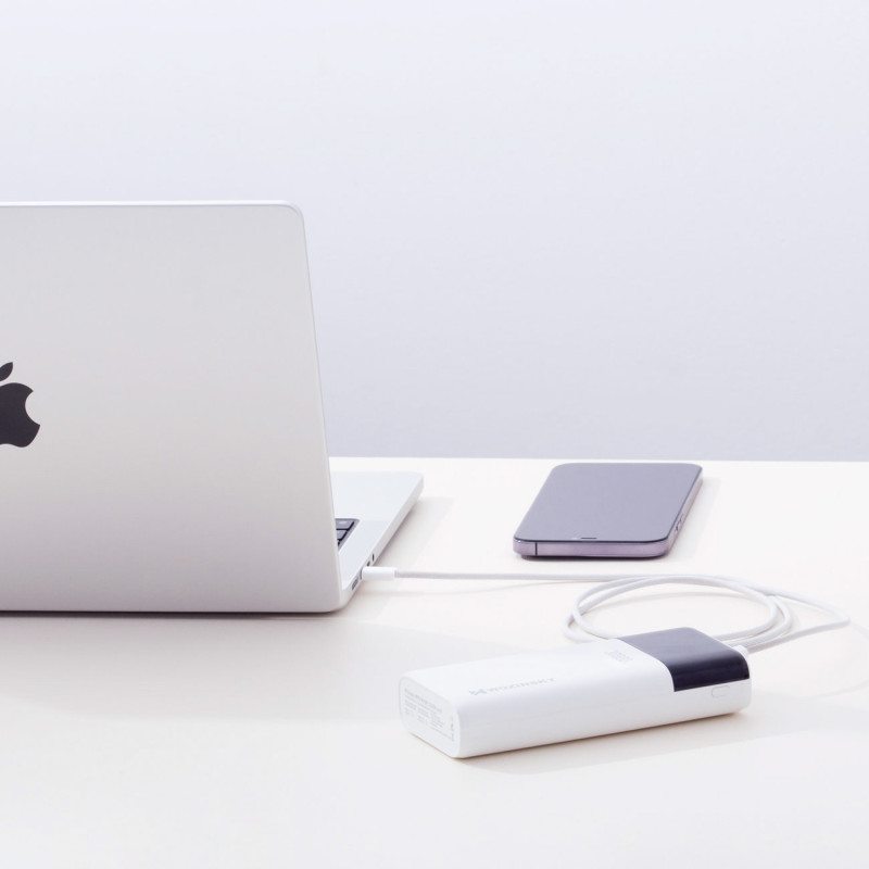 Powerbank 30000mAh Li-Po 4 x USB su LCD ekranu...