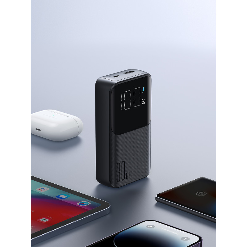 Powerbank 30W 10000mAh su integruotais iPhone Lightning ir USB-C laidais, juodas