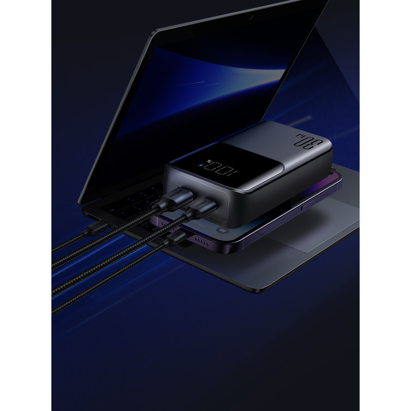 Powerbank 30W 10000mAh su integruotais iPhone Lightning ir USB-C laidais, juodas