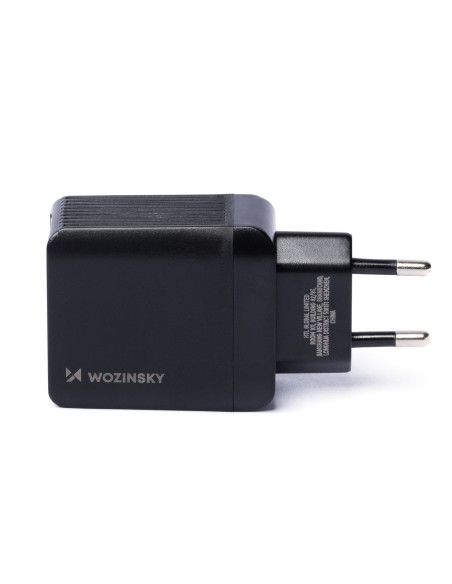 Sieninis įkroviklis su 2 USB prievadais USB-C 20W juodas Sieninis įkroviklis su 2 USB prievadais USB-C 20W juodas