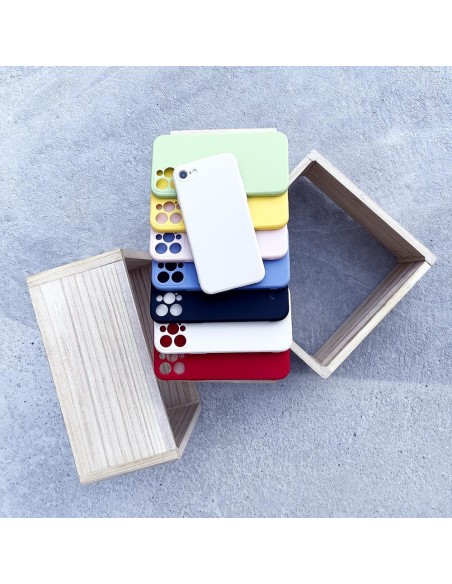 Silikoninis lankstus patvarus dėklas iPhone 13 mini Color Case raudonas
 
Silikoninis lankstus patvarus dėklas iPhone 13 mini Color Case raudonas