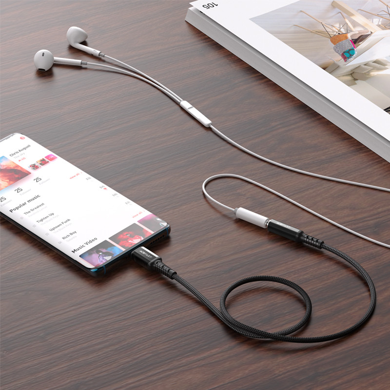 AUX USB-C iki 3,5 mm mini lizdo 18 cm garso ausinių adapteris juodas