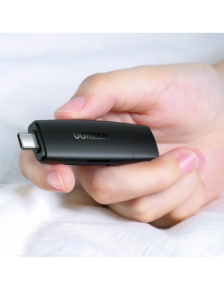 Adapteris 2 USB-A ir USB-C kištukai, SD ir micro SD kortelių skaitytuvas, juodas
 
Adapteris 2 USB-A ir USB-C kištukai, SD ir micro SD kortelių skaitytuvas, juodas
