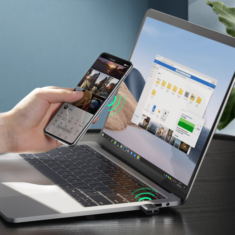 Bluetooth 5.0 USB-A siųstuvo ir imtuvo adapteris, juodas