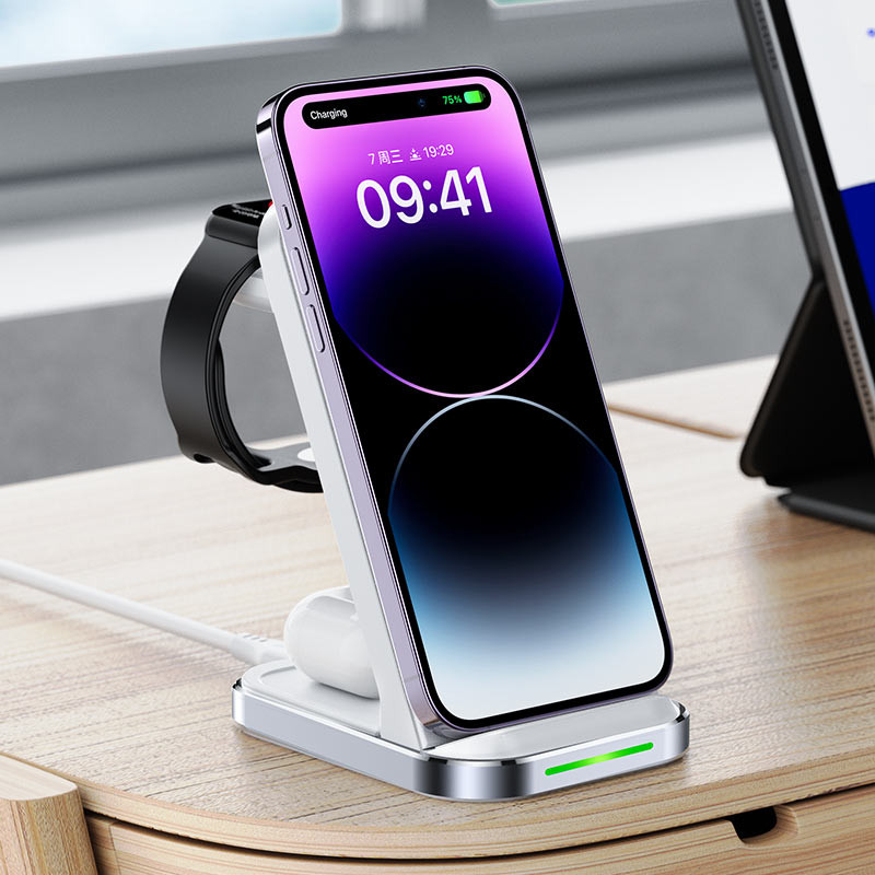3in1 belaidžio įkrovimo stotelė telefonui, ausinėms, išmaniesiems laikrodžiams, balta