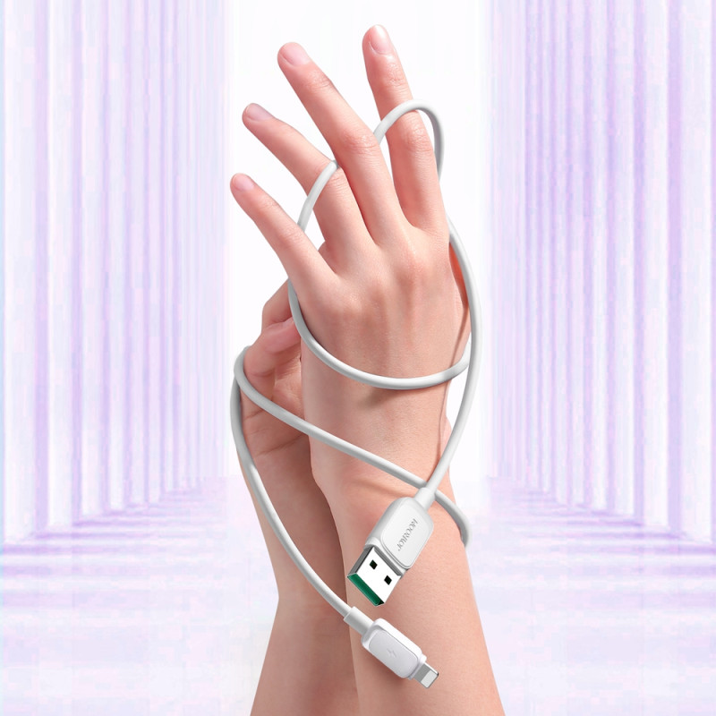 Kabelis iPhone Lightning - USB 2.4A 1.2m baltas